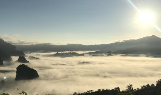 Cover Sleep on the mountain, watch the mist at Phu Langka....