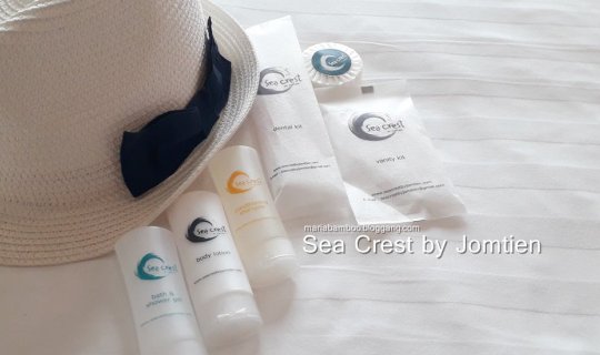 Cover Hip, Cool, Easy, Diverse (Themes) Sea Crest by Jomtien...