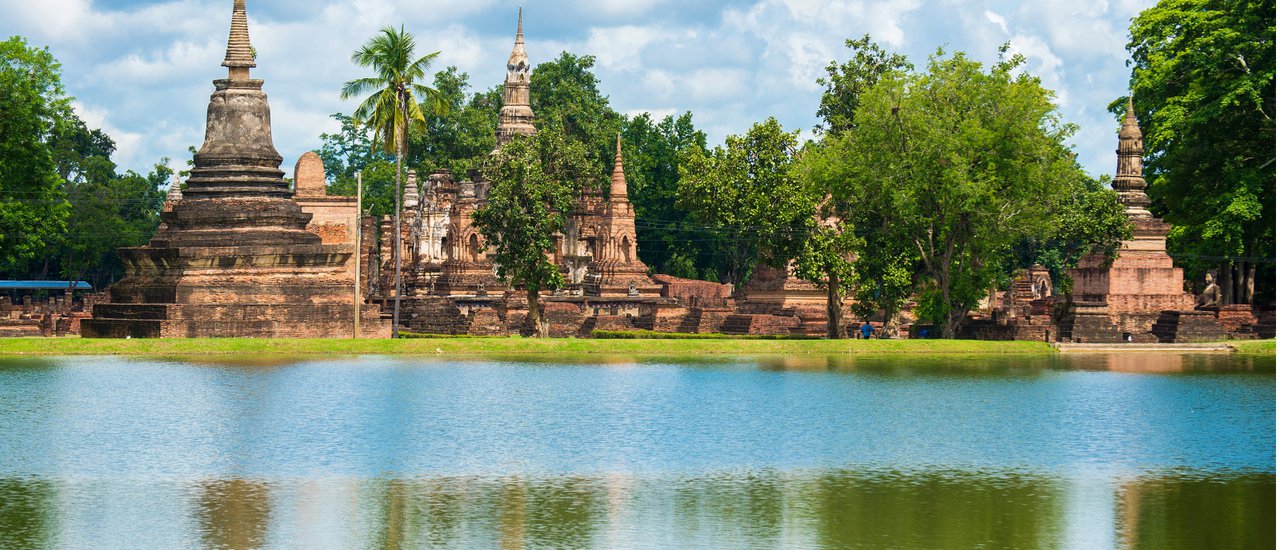 cover …มนต์เสน่ห์มรดกโลกทางวัฒนธรรมแห่งสยามประเทศ : อุทยานประวัติศาสตร์สุโขทัย ถึง อุทยานประวัติศาสตร์ศรีสัชนาลัย...