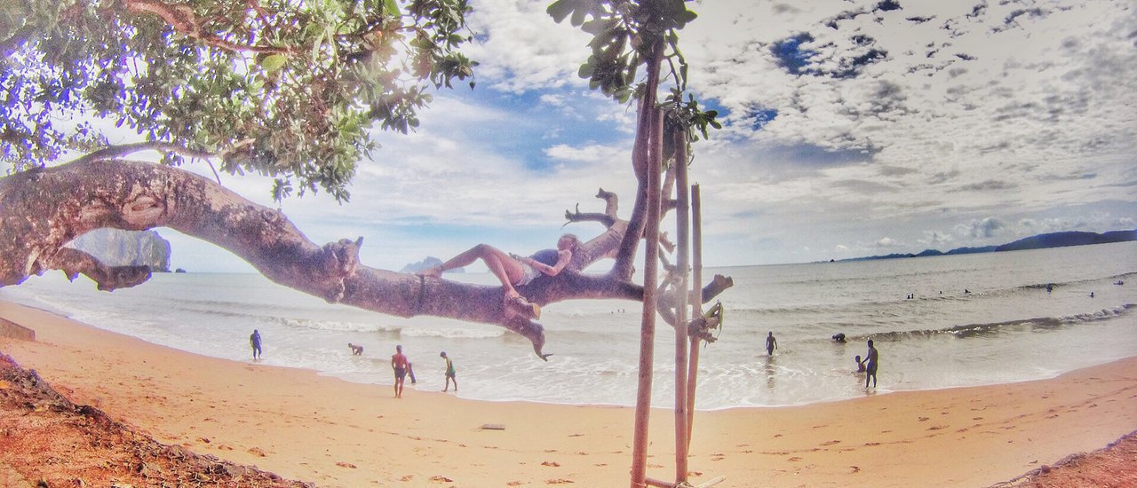 cover สาวน้อยลุยเดี่ยว เที่ยวกระบี่ หน้าฝน คนเดียวก็เฟี๊ยวได้