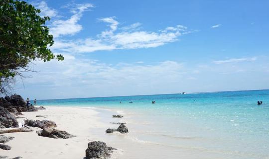 cover Rough boat ride to calm paradise island - Koh Rok with Love Andaman