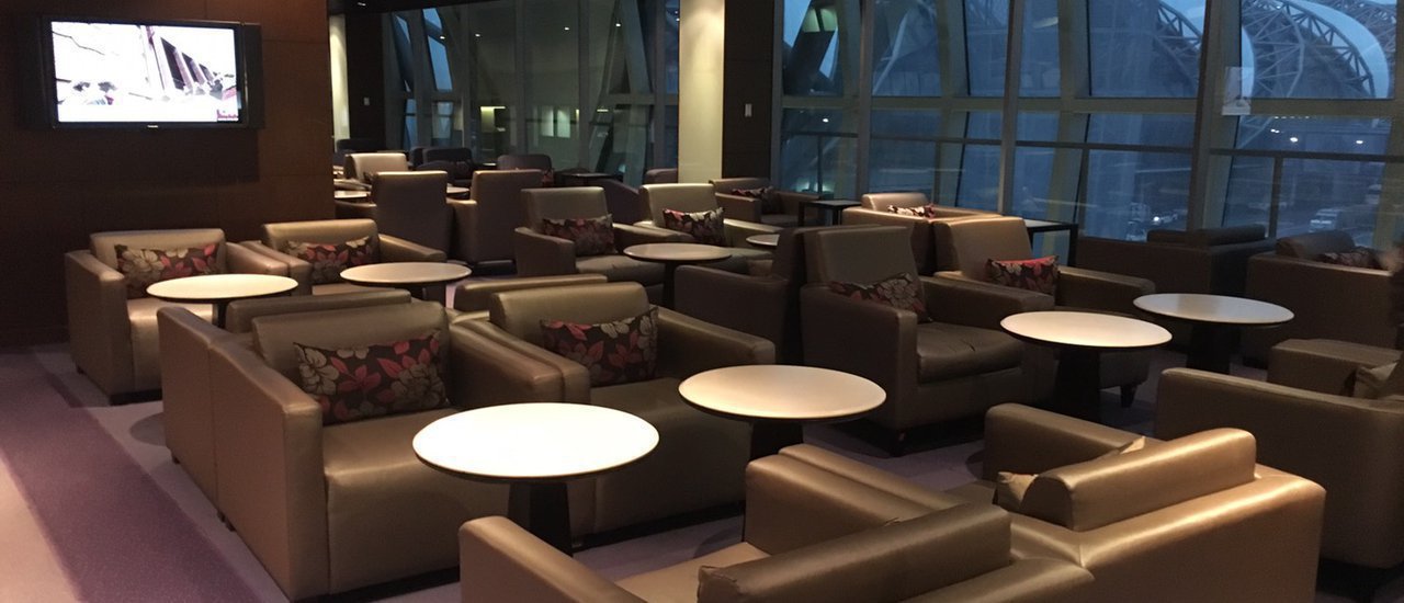 cover พาเที่ยวเล้าห์ !!! ของ Royal silk Lounge ของการบินไทย concourse C