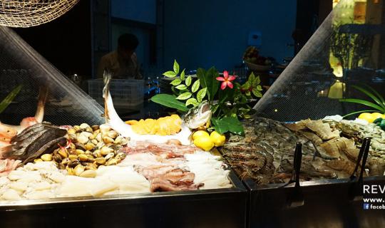 cover Ginger @ Centara Grand & Bangkok Convention Centre at CentralWorld