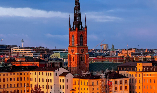 cover Travel to 2 beautiful European cities on your own: Copenhagen - Stockholm