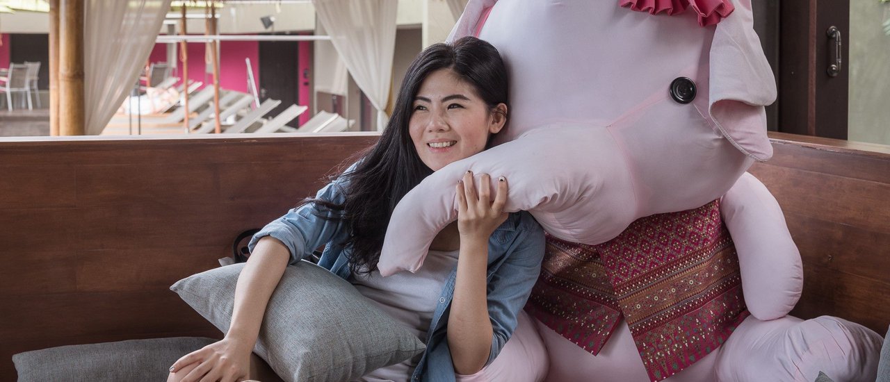 cover Nook Dee Boutique Resort "บูติครีสอร์ทสไตล์งานวัด" ที่สนุกที่สุดดดในภูเก็ต