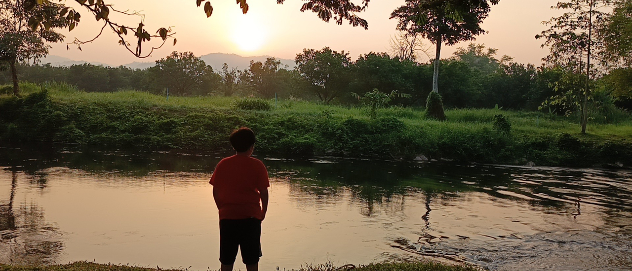 cover หาดทองย้อย  ลานแค้มป์ปิ้งเล่นน้ำ
