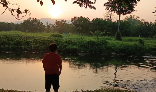 Cover หาดทองย้อย  ลานแค้มป์ปิ้งเล่นน้ำ...