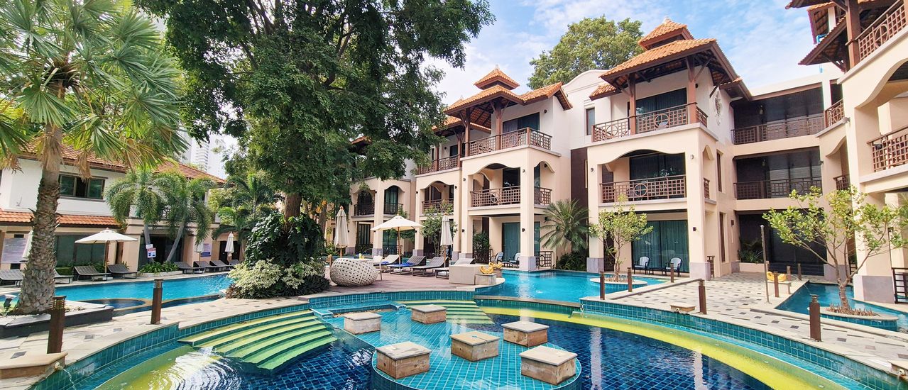 cover Long Beach Garden Hotel & Pavilions ที่พักสุดชิลล์ บรรยากาศร่มรื่น "พัทยา"