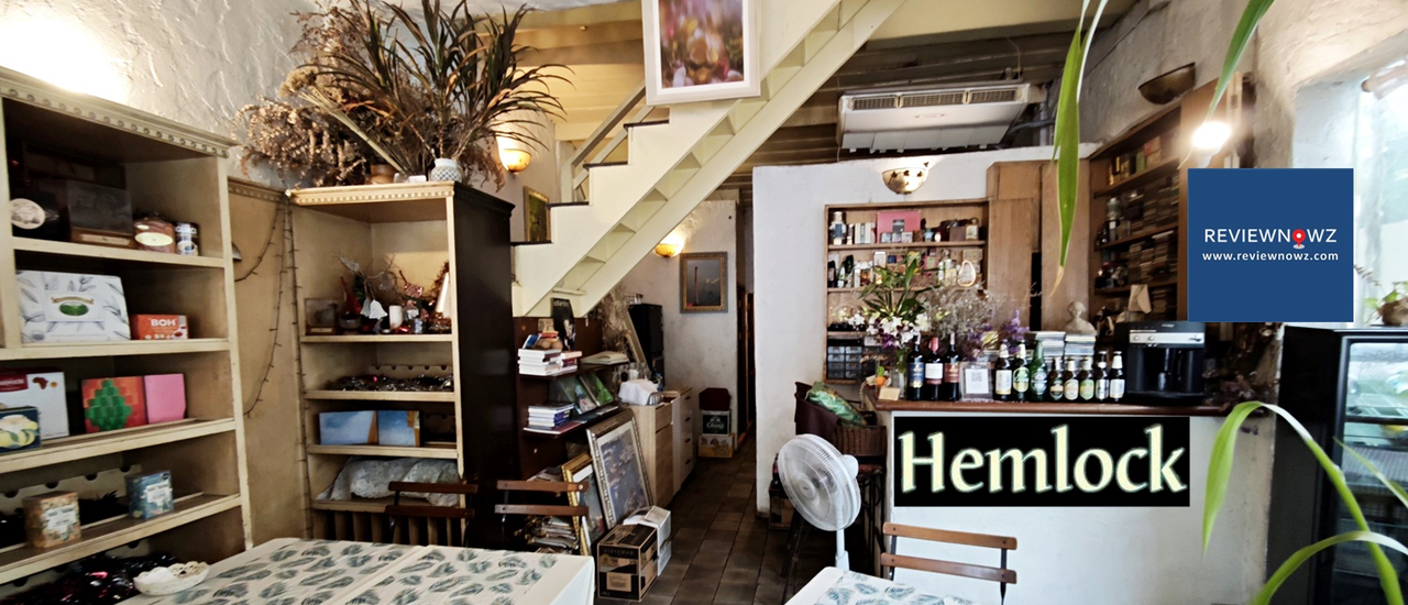 cover ร้านบิสโทรเจ้าแรกๆถนนพระอาทิตย์อายุกว่า 30 ปีที่ Hemlock Art Restaurant