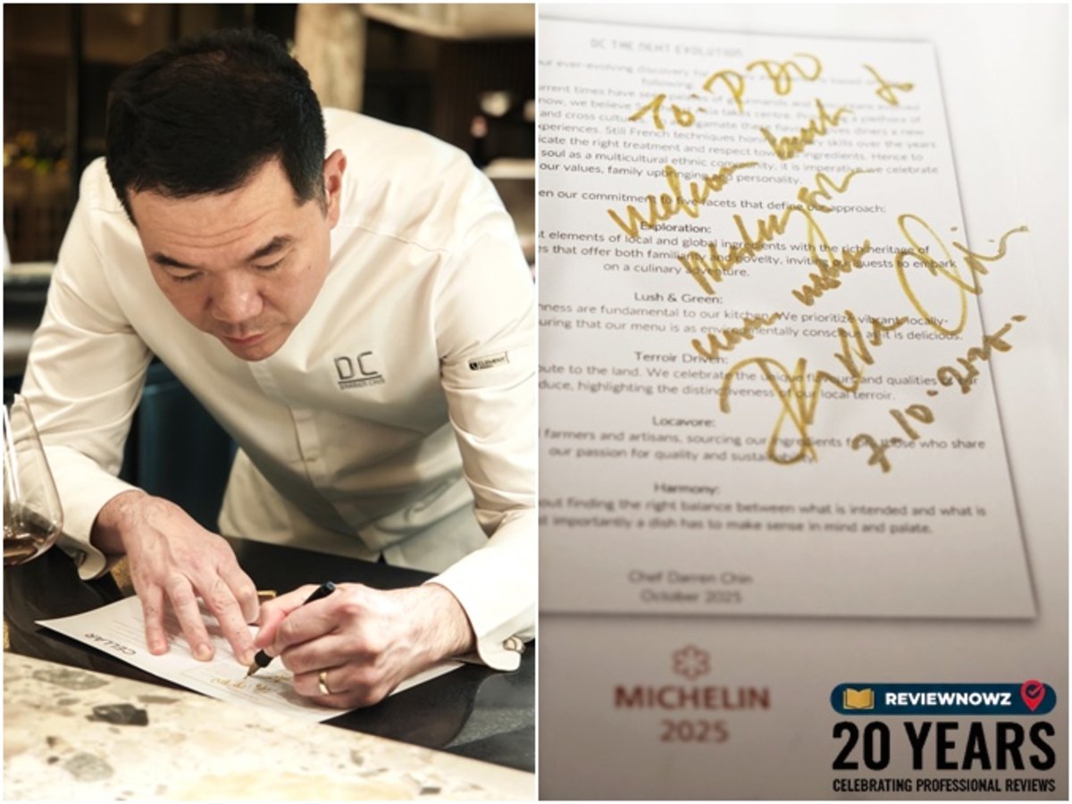 เมนูอาหารพร้อมลายเซ็นของ Chef Darren Chin เป็นที่ระลึก