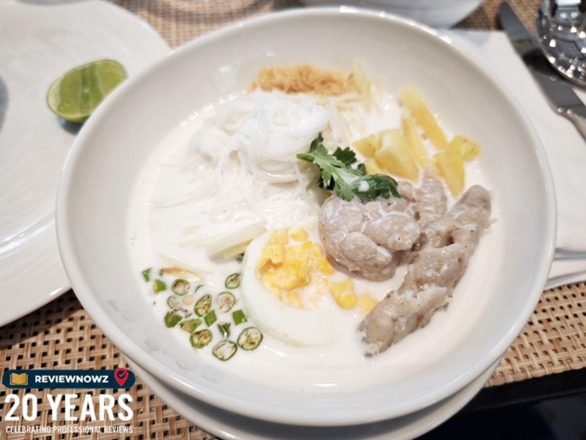ขนมจีนซาวน้ำ แจงลอนทำเองเนื้อเด้งหนึบ รสมือเชฟเคน วัชรวีร์ โรงแรม Radisson Chateau de Bangkok