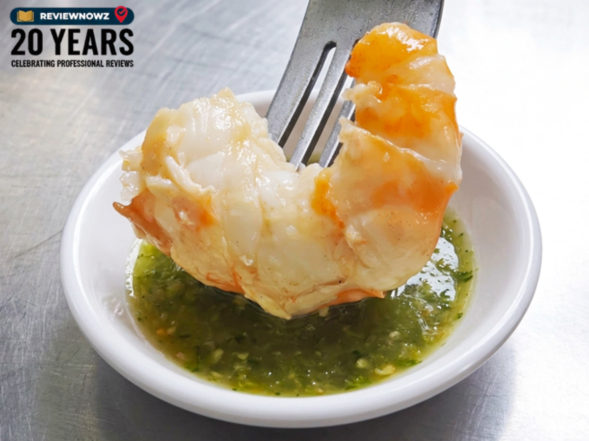 กุ้งเผาเนื้อแน่นชิ้นโตจิ้มน้ำจิ้มซีฟู้ดครบรส ร้านเรืองฤทธิ์ ซีฟู้ด บางขุนเทียน-ชายทะเล ReviewNowz