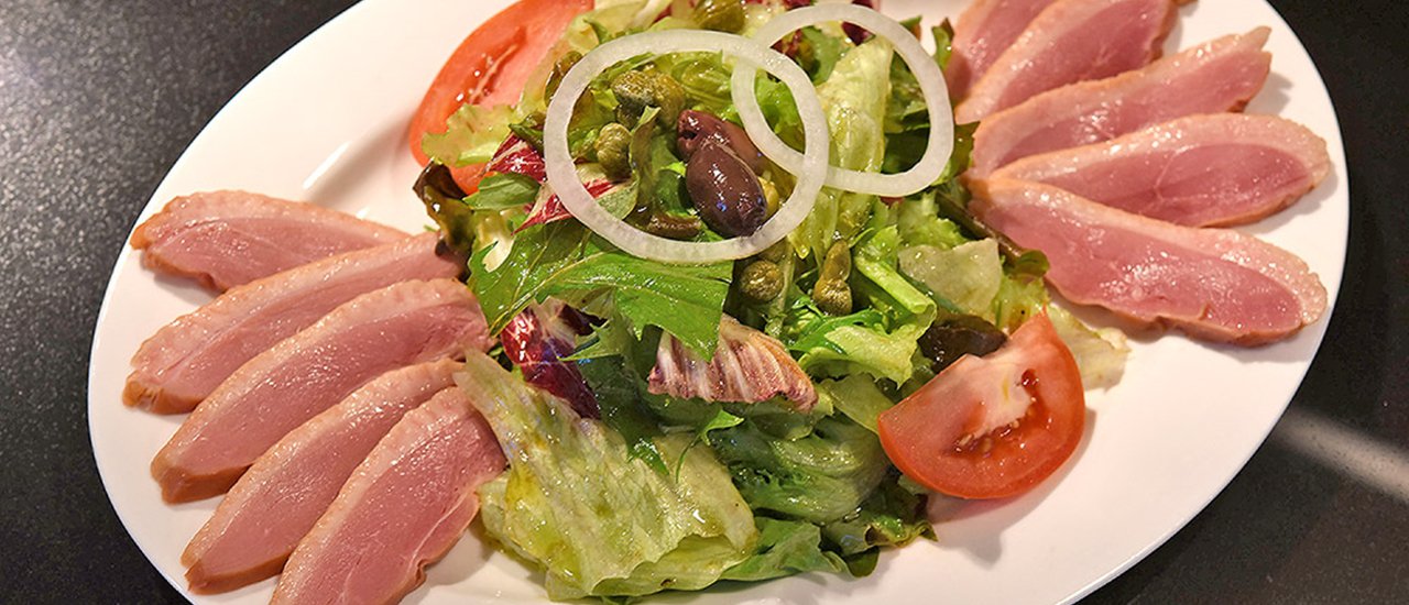 cover ~ * ~ * ~ * ~ * ~  ........Mini review "Boncafe Vino" where the good isn't just a cup of coffee ....….~ * ~ * ~ * ~ *