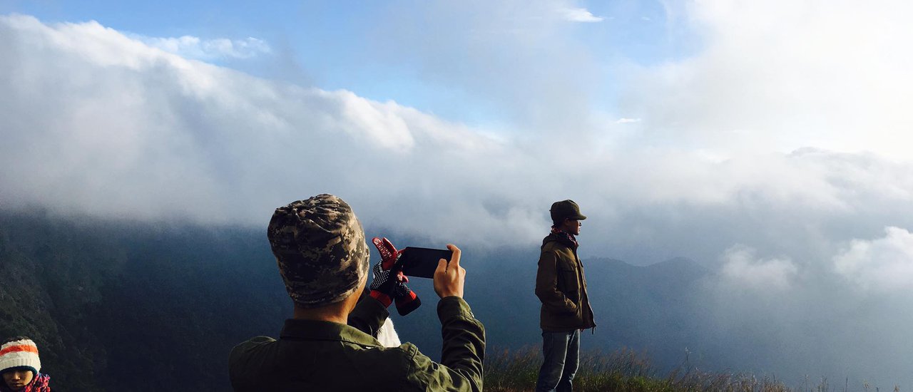 cover เดินป่าสันหนอกวัว ชายขอบป่าทุ่งใหญ่นเรศวร ยอดเขาที่สูงที่สุดในจังหวัดกาญจนบุรี