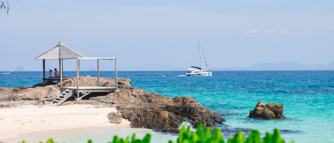 cover " เ ก า ะ ไ ม้ ท่ อ น " สวรรค์น้อยๆ แห่งท้องทะเล อันดามัน