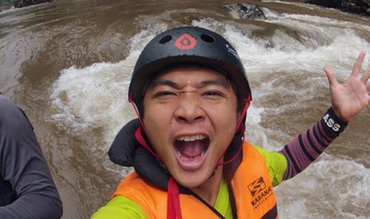 cover "Rapids Ride" more than 120 kilometers distance at "Wa River",  Two days and one night trip