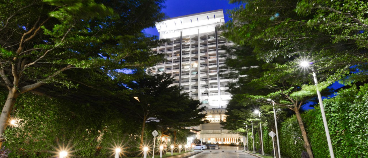 cover Mae Pranome Eat & Travel Experience, Chill out at a country hotel "Kantary Hotel", Kabinburi...