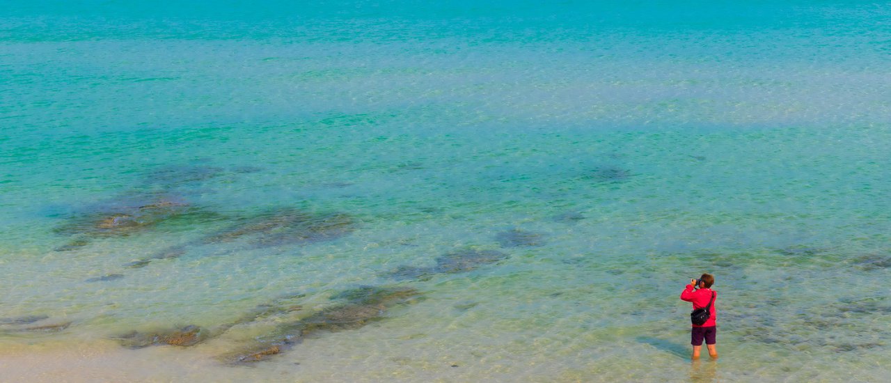 cover เที่ยวตะวันออกดี๊ดี เล่นน้ำหาดทรายแก้ว นอนที่อมรพันธ์วิลล่า