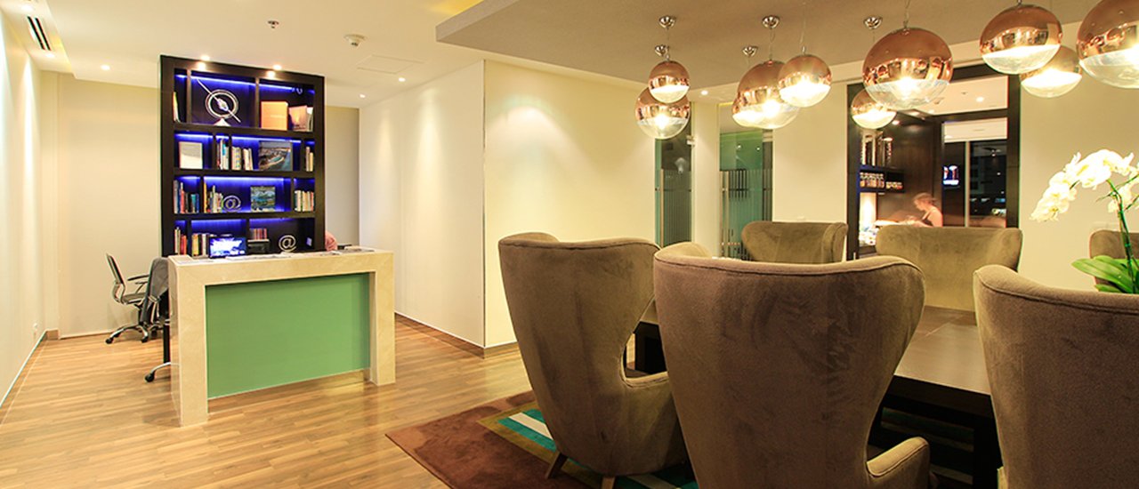 cover When I stay at 【Courtyard by Marriott Bangkok】& Enjoy International Buffet at【MoMo Cafe】