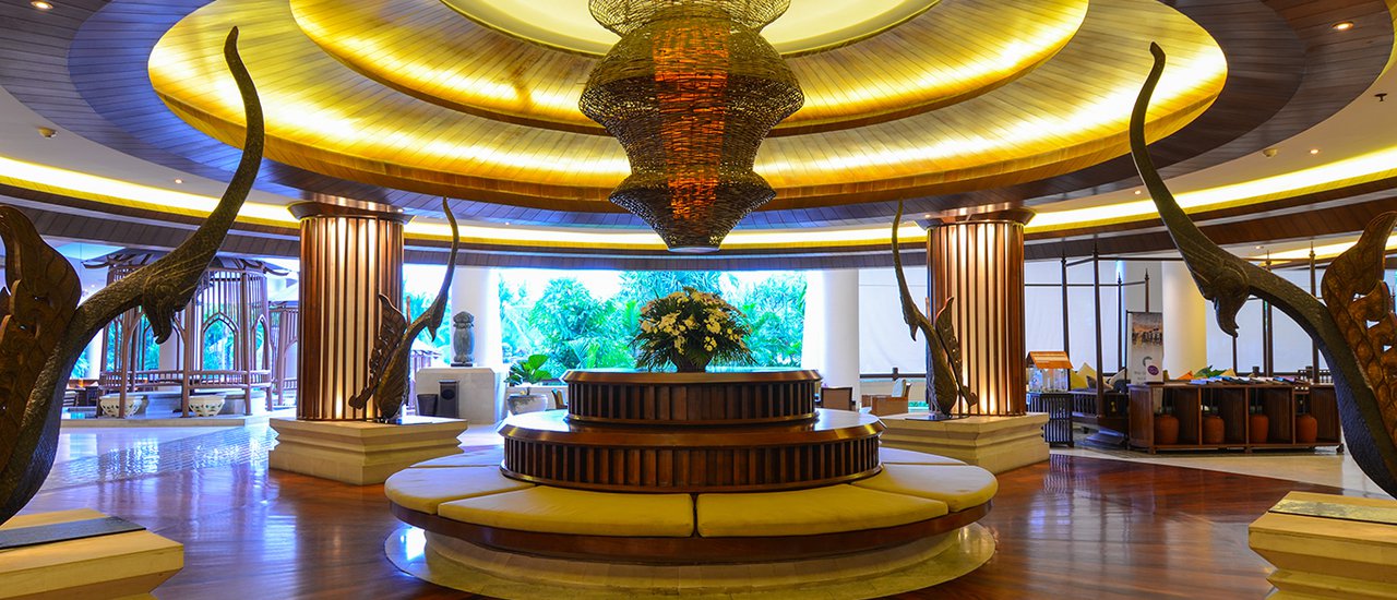 cover A New Experience with a 5 Stars Resort, Mövenpick Resort & Spa Karon Beach Phuket