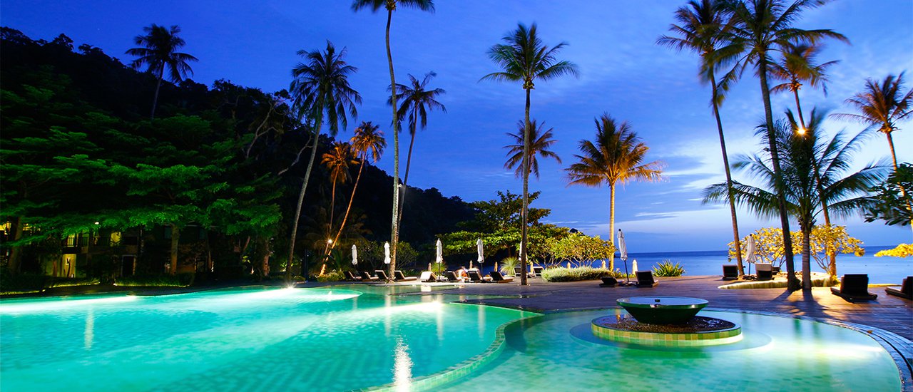 cover Trat, A Must Visit City!! Let's Go and Experience 3 Different Hotels in 3 Days and 3 Nights