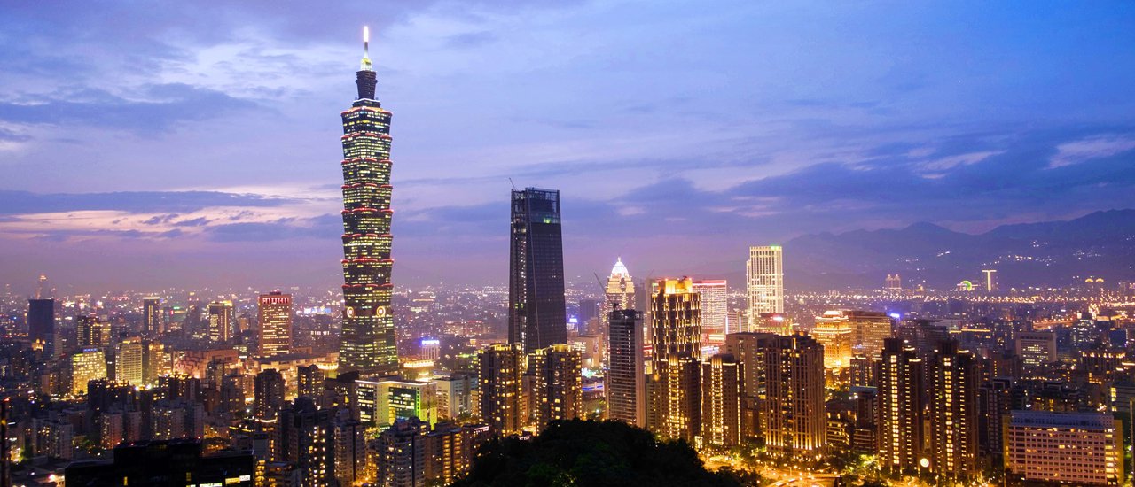 cover Travel in Taipei with (sky) Train