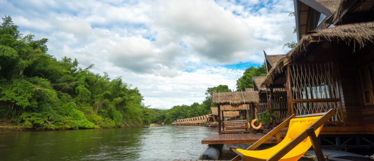 cover หน้าฝนนี้นอนแพ The FloatHouse River Kwai บรรยากาศดี ที่พักสวย